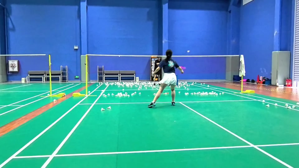 走主力后卫 走主力后卫