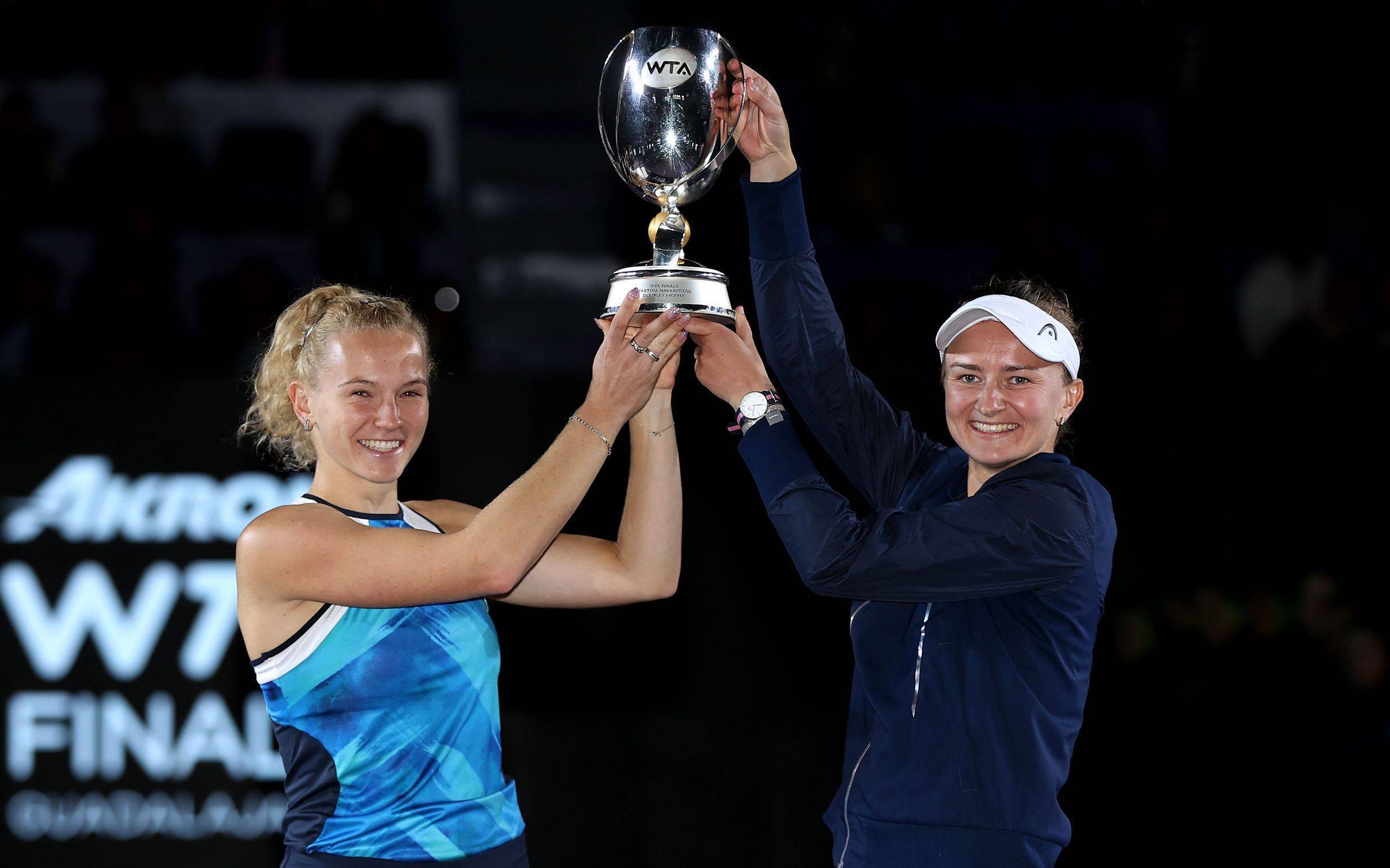 直落两盘击败弗里茨 辛纳首夺ATP年终总决赛冠军.