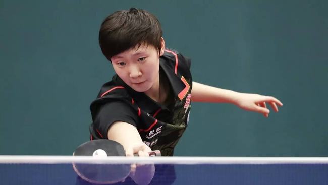 杜兰特砍30分尽力！难耐绿军双塔46+18，布克13投14分打硬仗又软