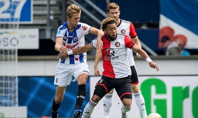 在关键三人 在关键三人